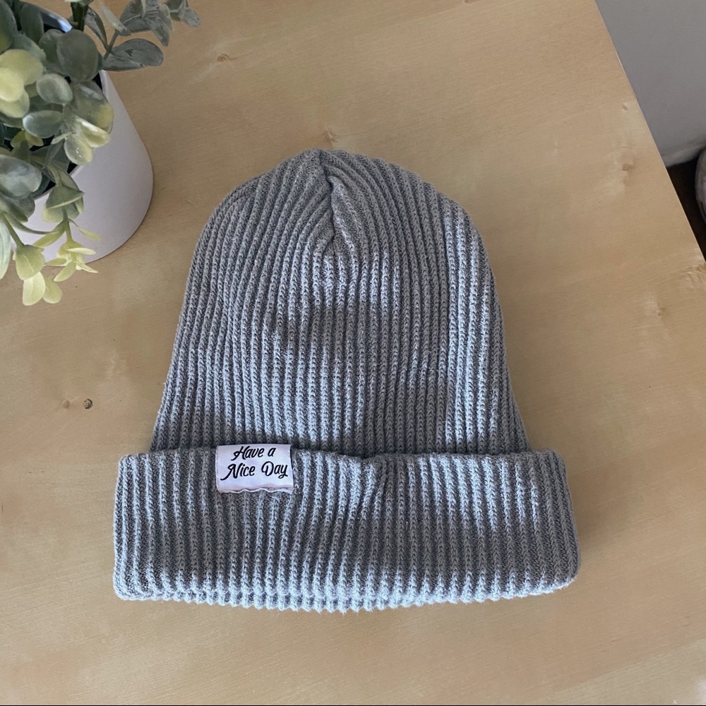 steve madden have a nice day beanie